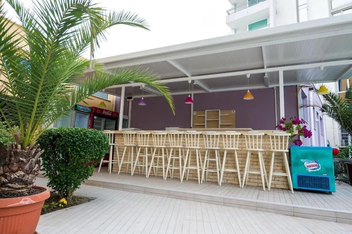 Family Hotel Gallery Σάνι Μπιτς Εξωτερικό φωτογραφία